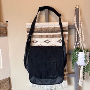 Jansport Flywheel Black & Gray laptop padded Over Shoulder Side Bag Strap